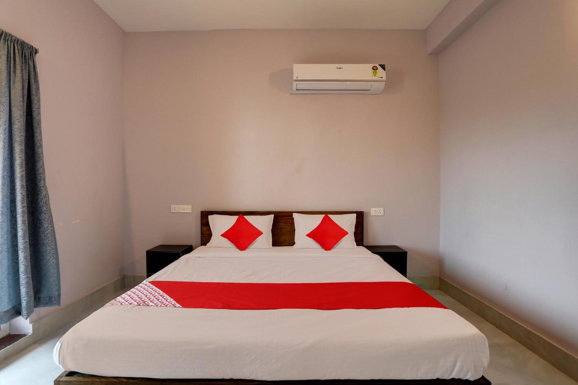 Hotel O Casa Midland บูบันเนสชวาร์ ภายนอก รูปภาพ